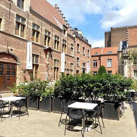 BONJOUR Apartments Сentre 安特卫普 外观 照片