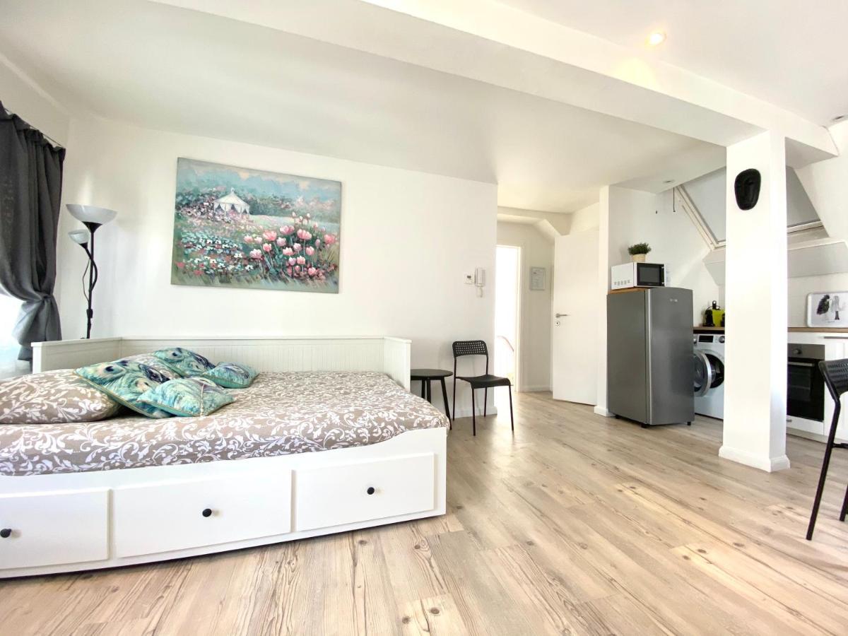 BONJOUR Apartments Сentre 安特卫普 外观 照片