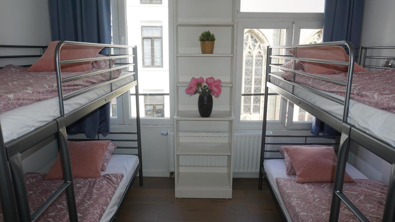 BONJOUR Apartments Сentre 安特卫普 外观 照片