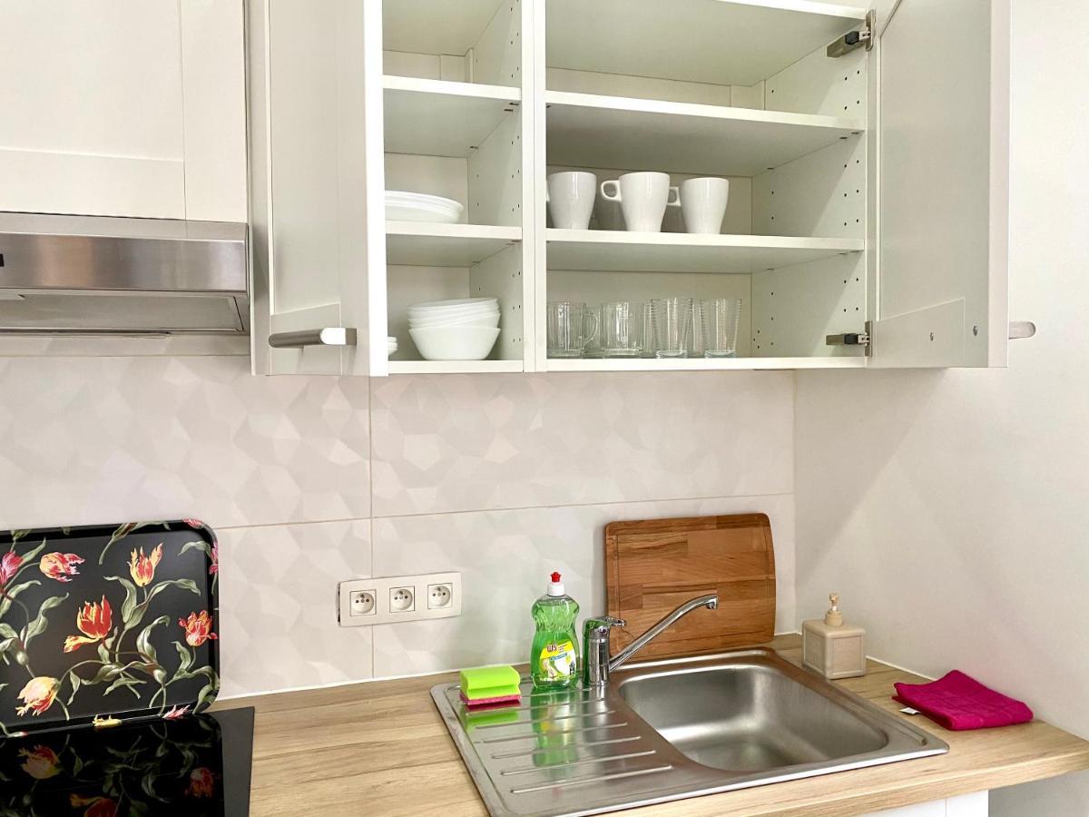 BONJOUR Apartments Сentre 安特卫普 外观 照片